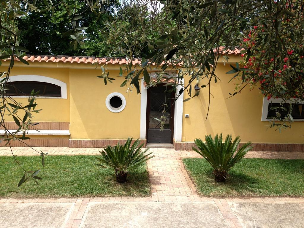 Caputaquis Bed and Breakfast Capaccio Exteriör bild